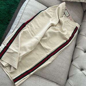 100% Authentic Gucci Wide Leg 3/4 Ankle Pants Size xsmall